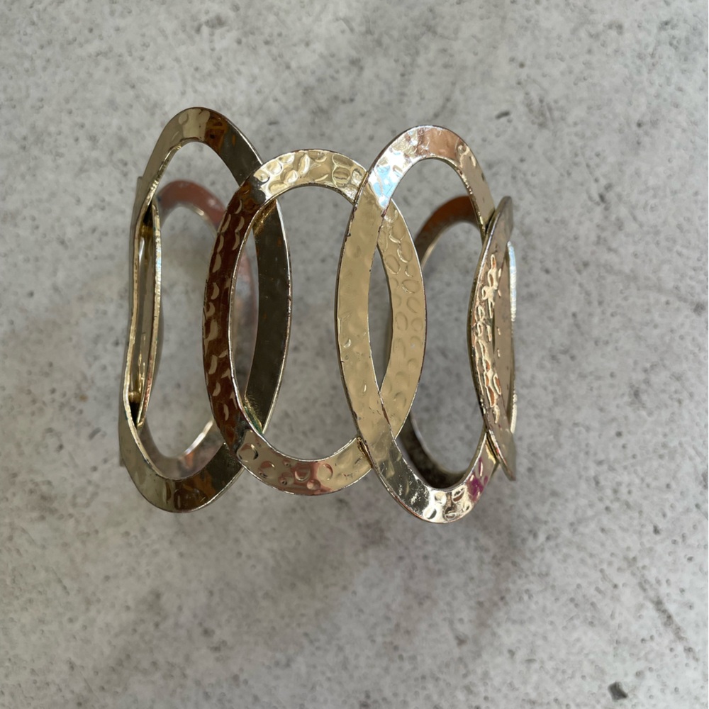 Elegant Gold Hammered Bracelet